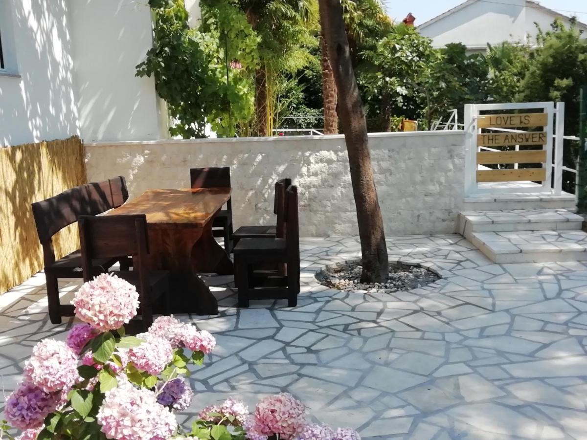 Apartmani Palmas Fiume Esterno foto