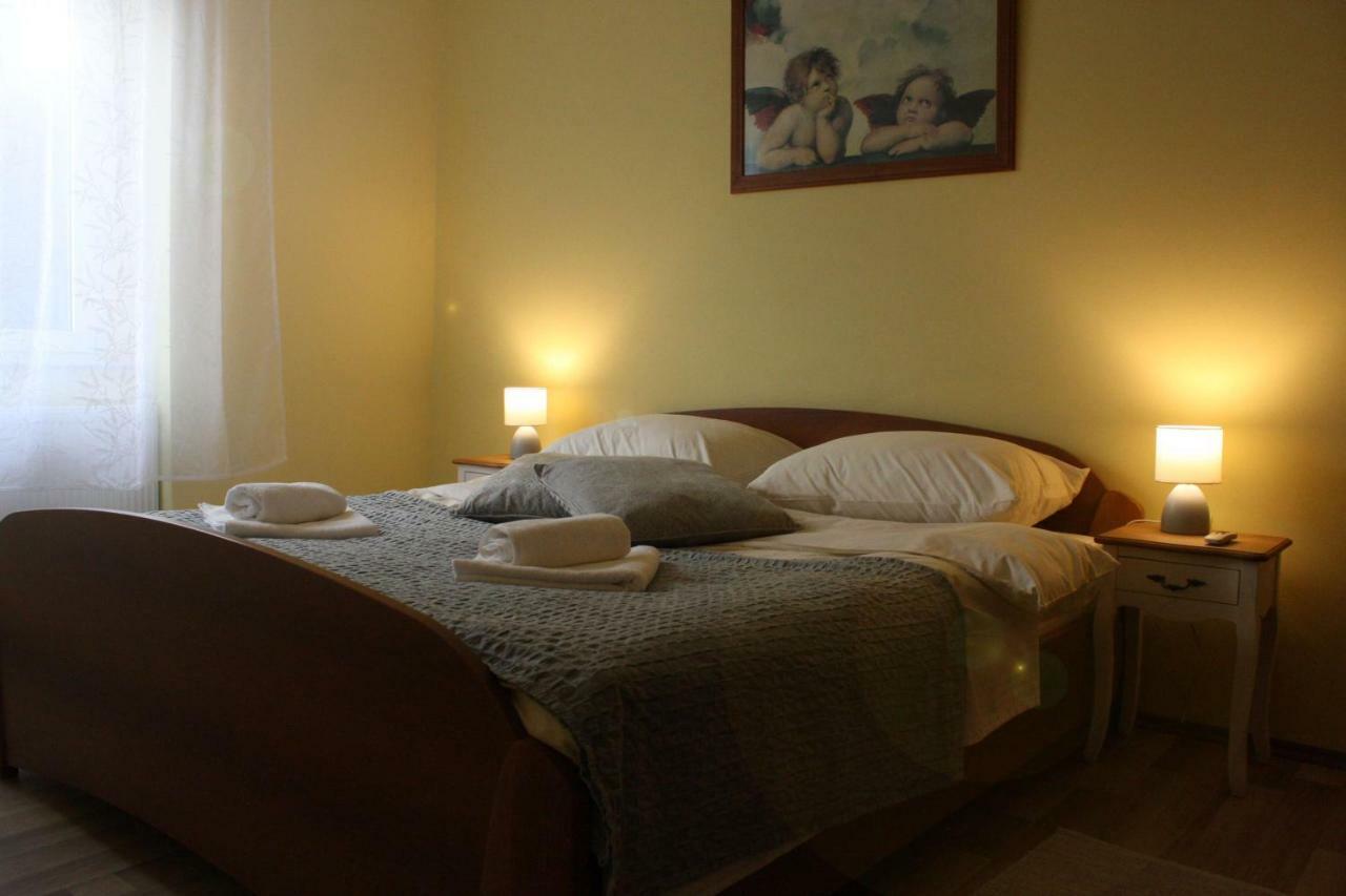 Apartmani Palmas Fiume Esterno foto